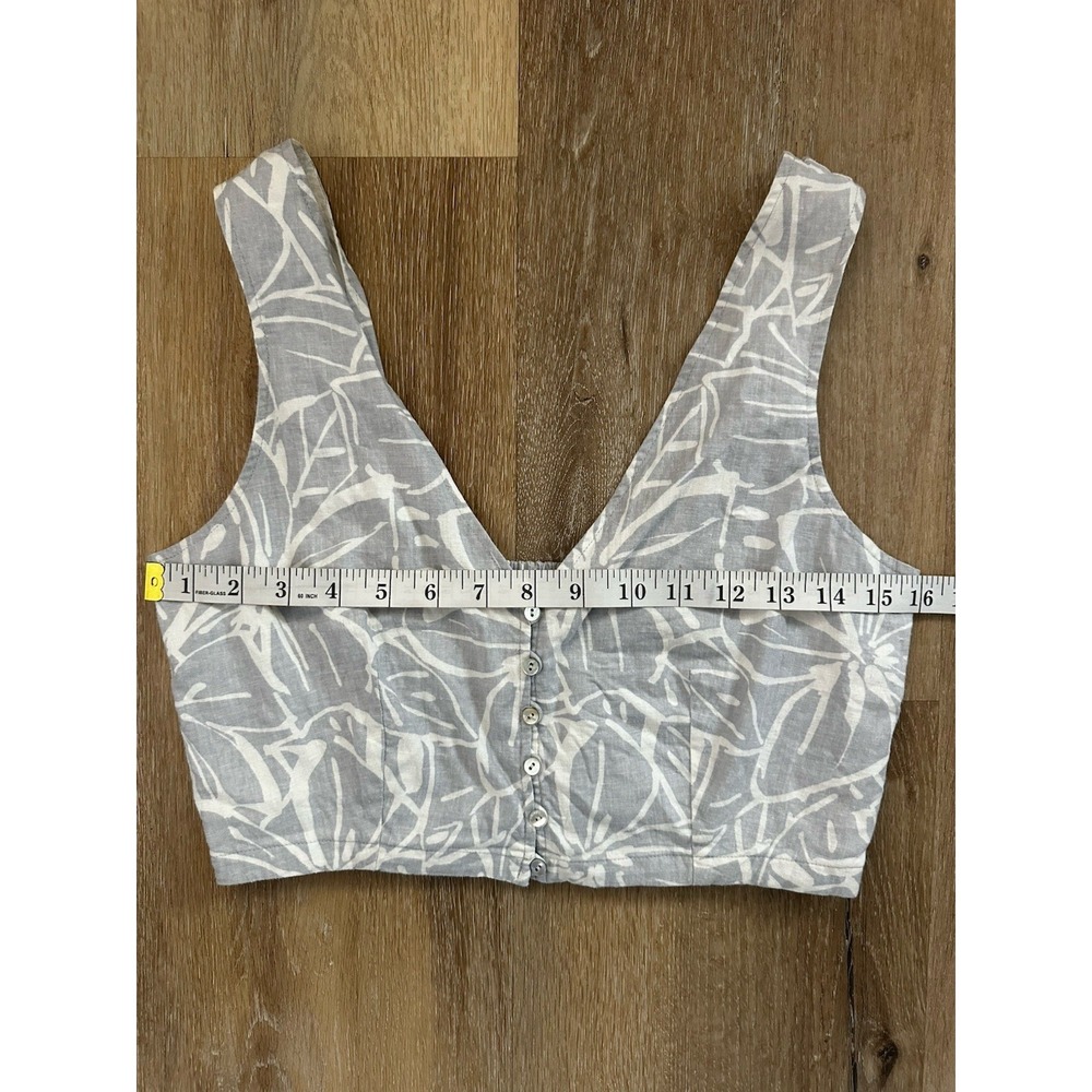 Madewell Women's Linen Blend Crop Top Size 2 Blue Gray Floral Button Front Tank - Picture 6 of 8